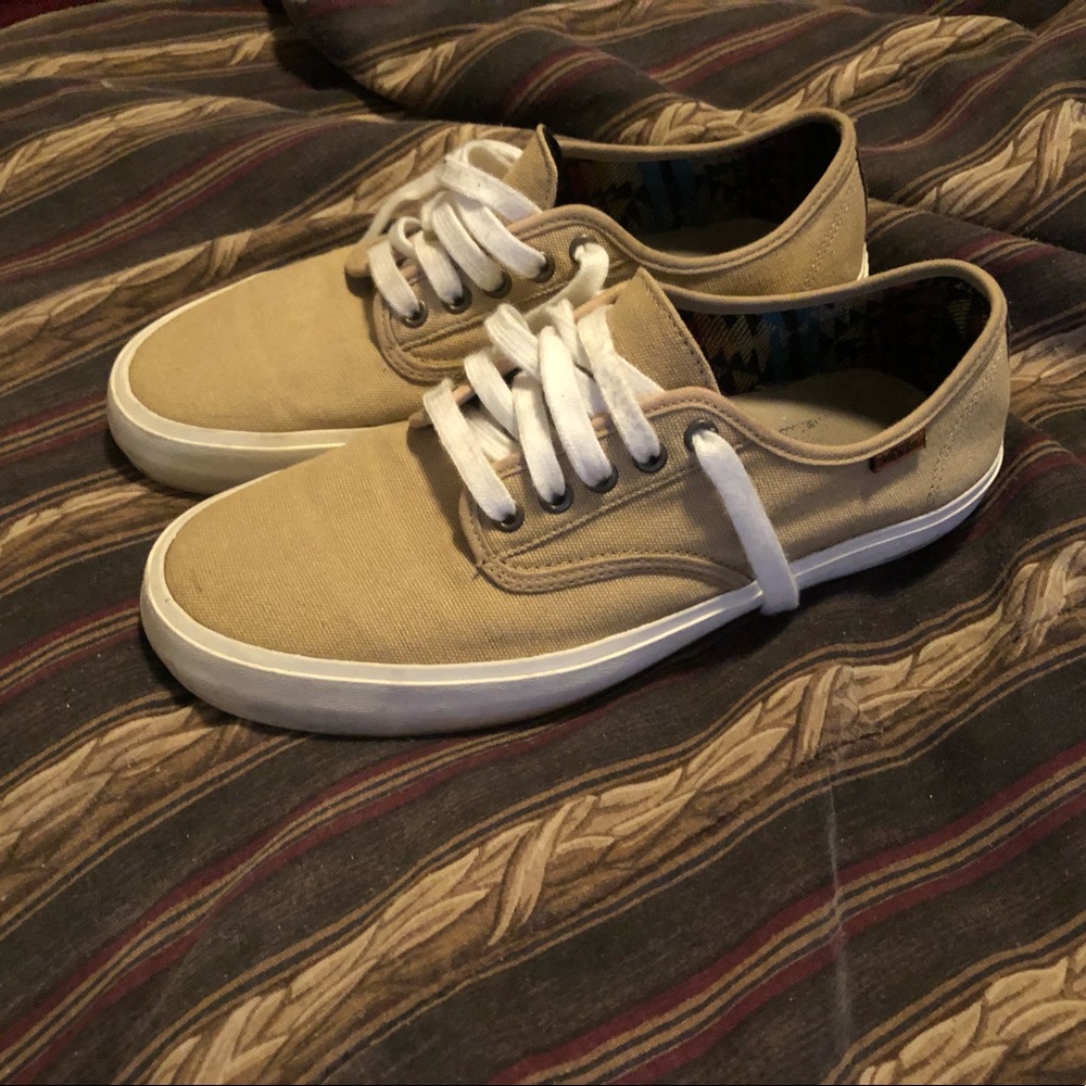 Men Size 11 Sand Vans